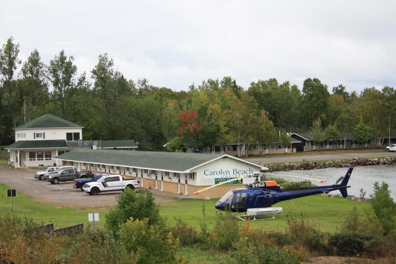 Carolyn Beach Inn Thessalon Bagian luar foto